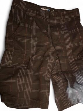 Tony Hawk black Plaid Cargo Shorts with White and Red Lines